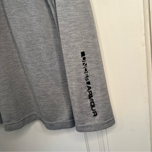 Under Armour Men’s Heat Gear Long Sleeve Hoodie Teeshirt Loose Fit size M - Picture 6 of 9